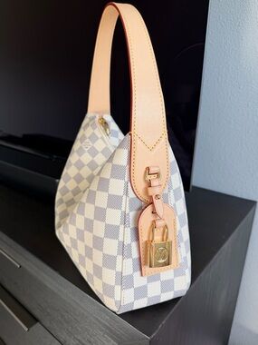 Slouchy PM Louis Vuitton Damier Azur